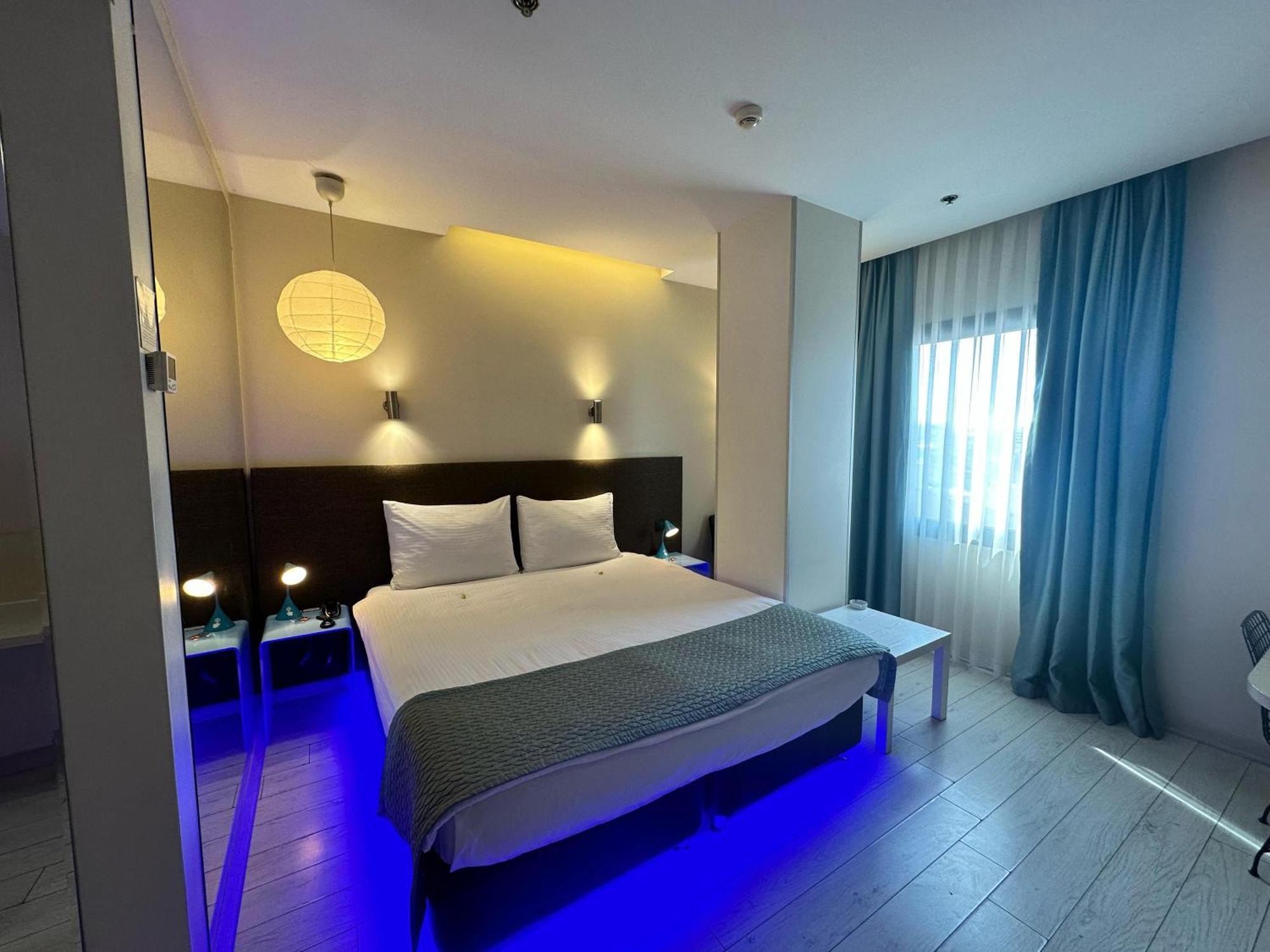 Tempo Hotel 4Levent Provincia di Provincia di Istanbul Esterno foto